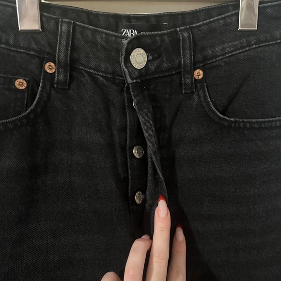 ZARA Black Hi-Rise Straight Leg Jeans (Size 6 US/38 EUR) - Picture 8 of 9